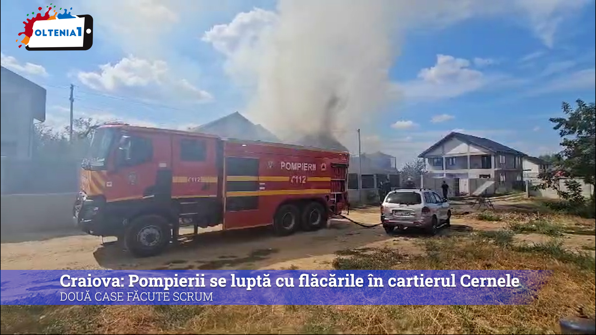 Craiova: Pompierii se luptă cu flăcările în cartierul Cernele