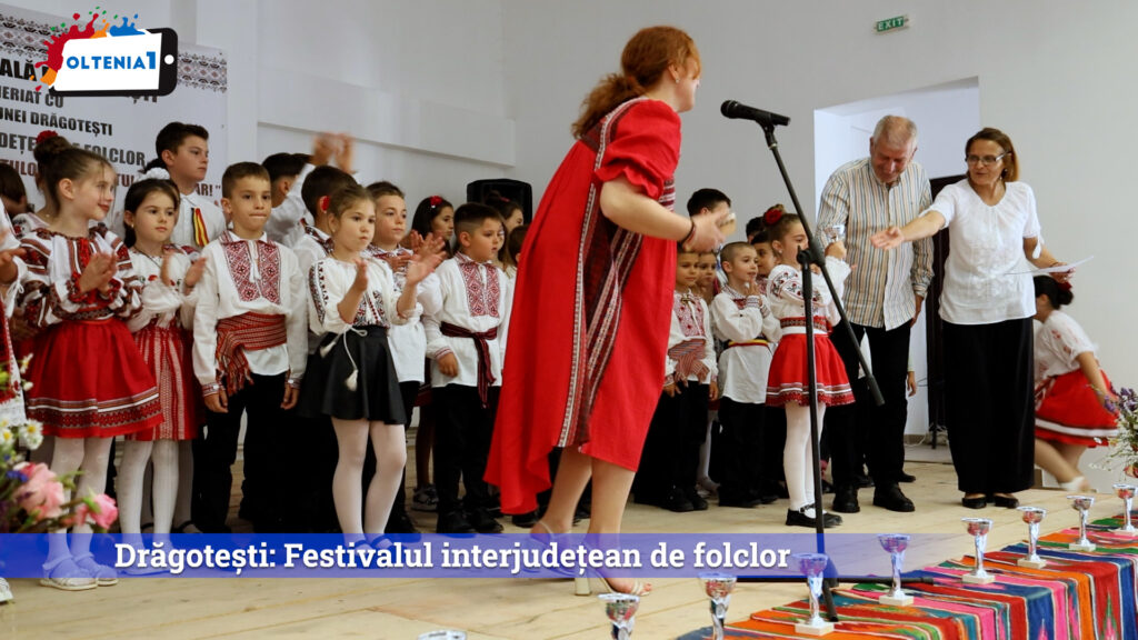 Drăgotești: Festivalul interjudețean de folclor