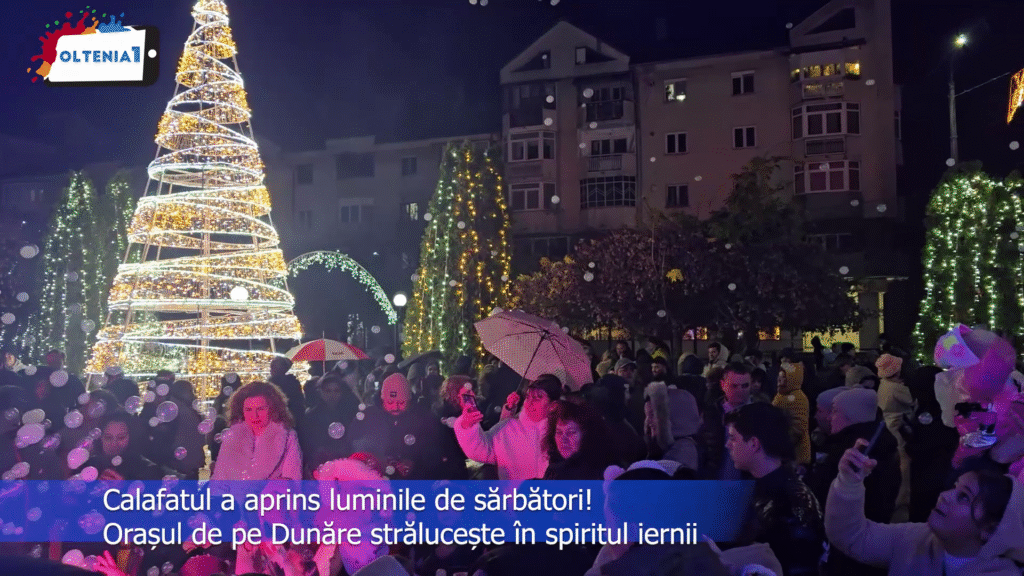 Calafatul a aprins luminile de sărbători! Orașul de pe Dunăre strălucește în spiritul iernii