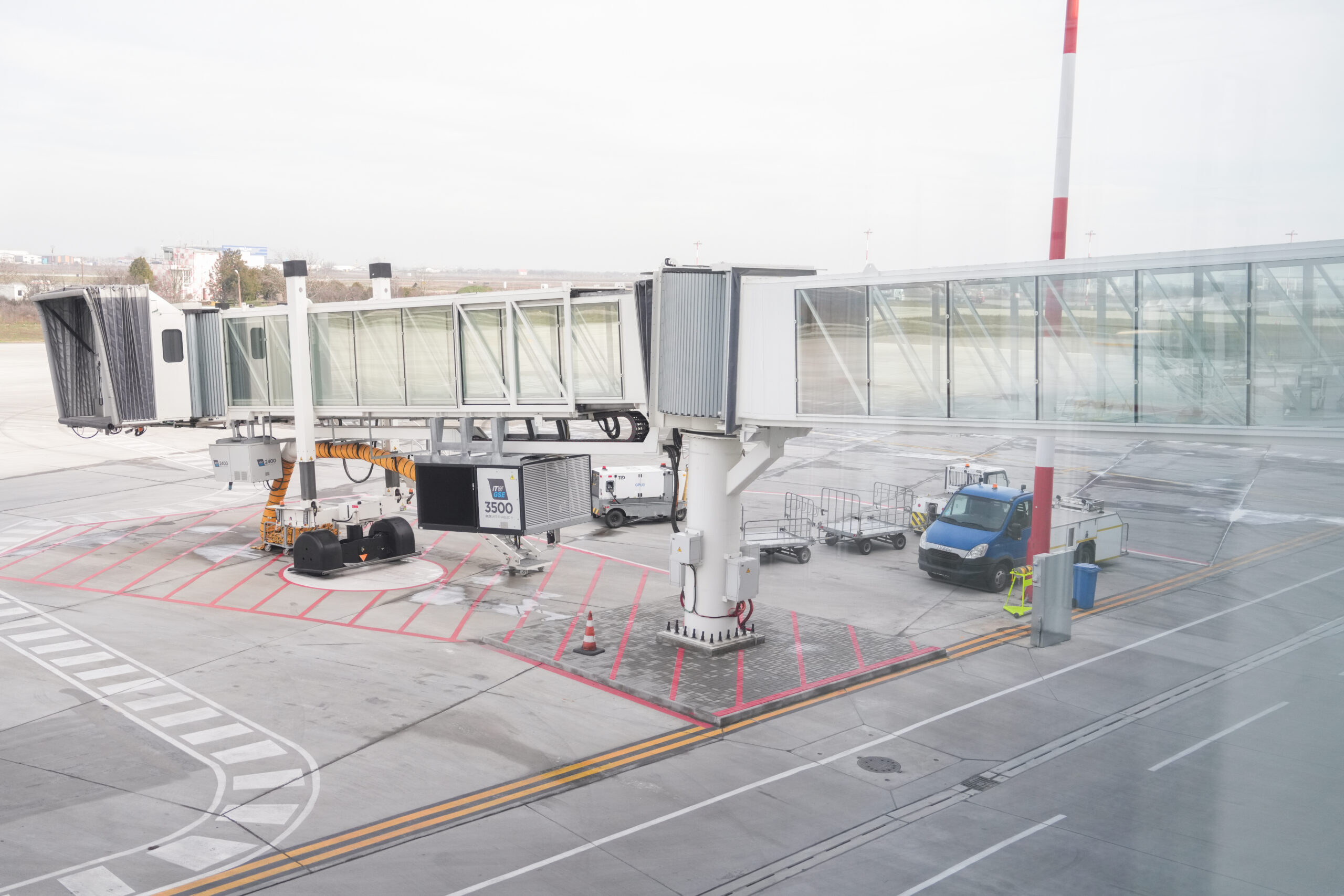 20 Decembrie 2025 – Noul Terminal al Aeroportului Internațional Craiova devine complet operational.